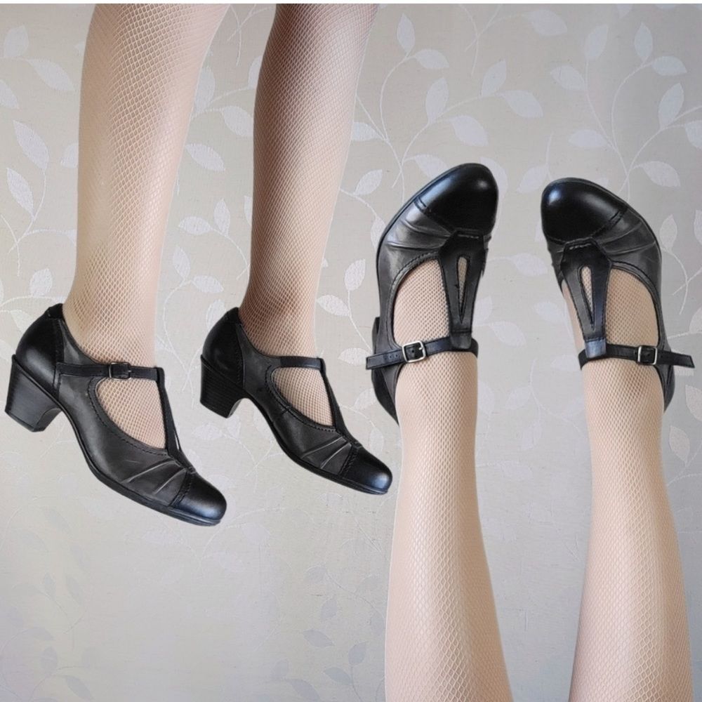 Earth Wanderlust Retro Leather T Strap Maryjane Heels Black Gray size 7.5